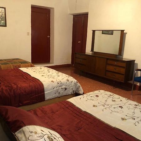 Hostal La española Parras Parras de la Fuente Exterior foto